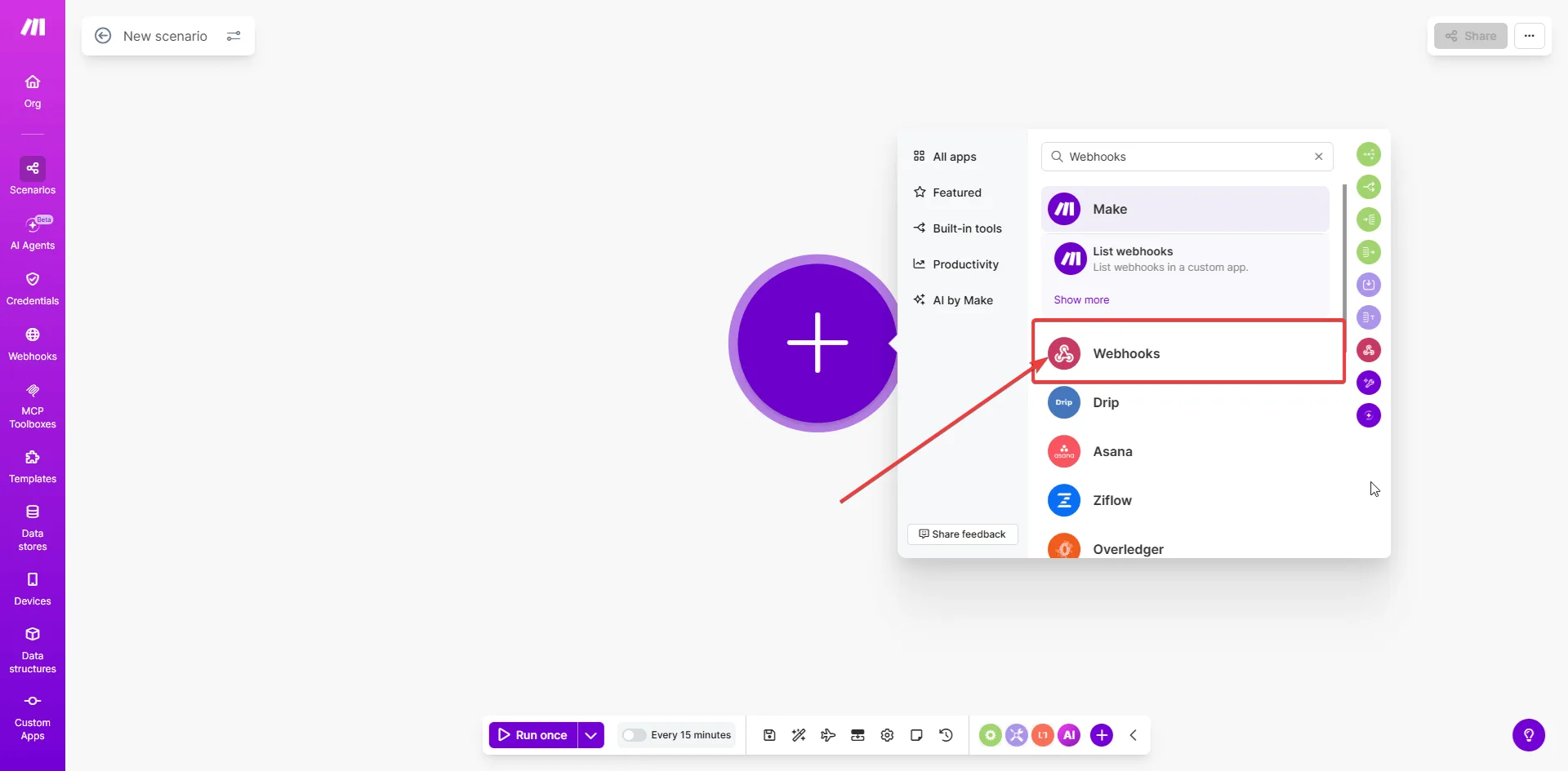 Wyszukiwanie modułu Webhooks w Make.com